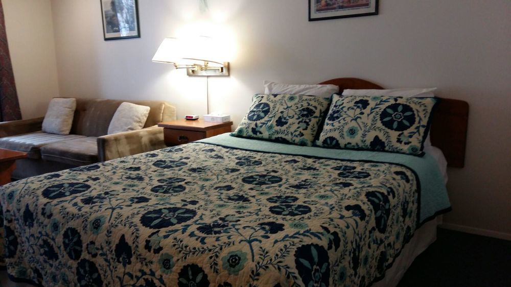 Chase Country Inn المظهر الخارجي الصورة