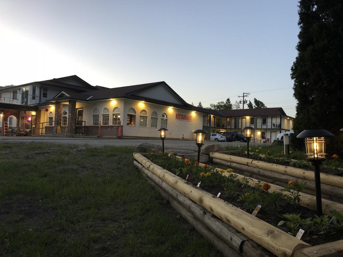 Chase Country Inn المظهر الخارجي الصورة