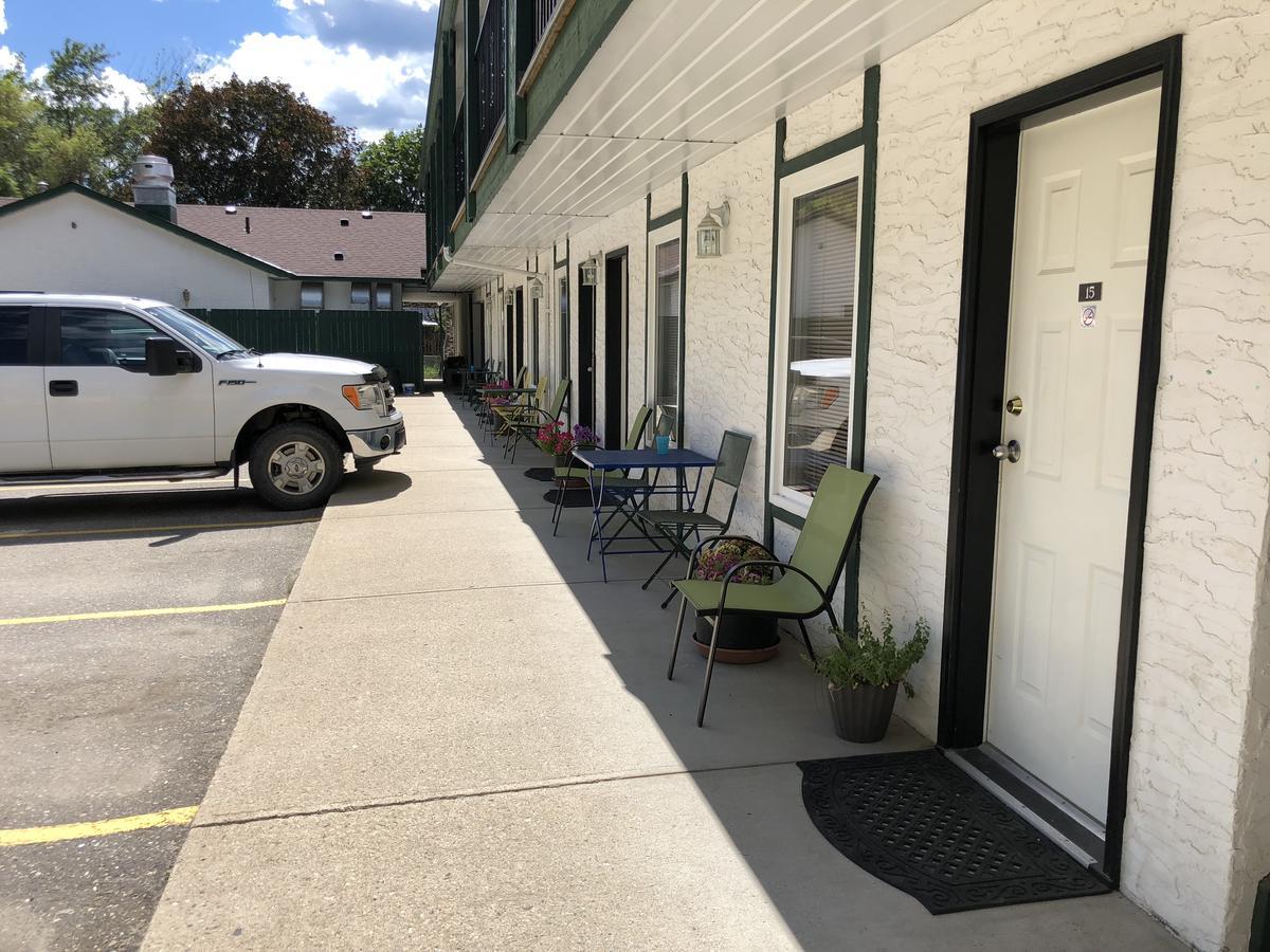 Chase Country Inn المظهر الخارجي الصورة