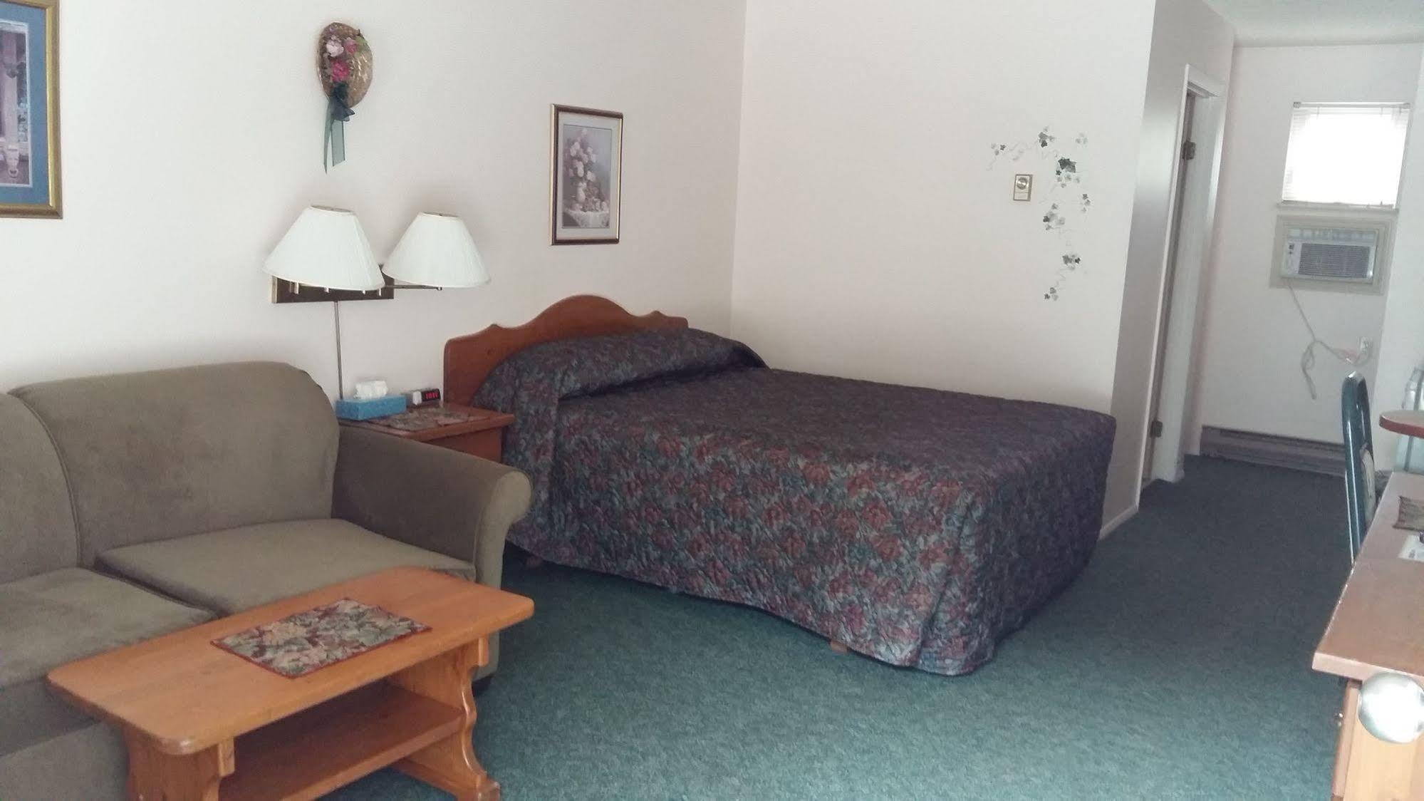 Chase Country Inn المظهر الخارجي الصورة