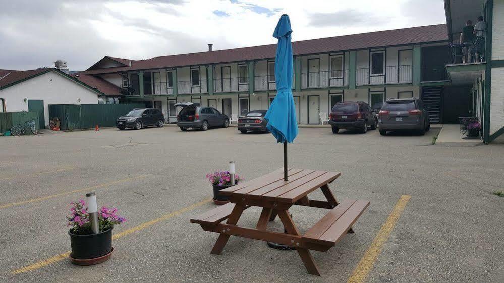 Chase Country Inn المظهر الخارجي الصورة
